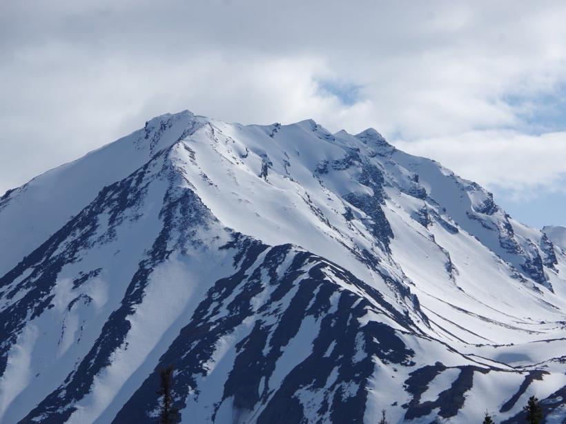 Best Time to Visit Alaska: A Month-by-Month Travel Guide photo